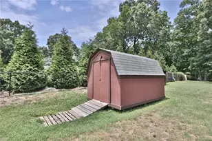 4220 Mae-Len Dr, Winston-Salem, NC 27107 - Photo 31