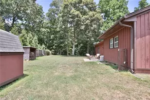4220 Mae-Len Dr, Winston-Salem, NC 27107 - Photo 33