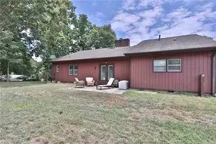 4220 Mae-Len Dr, Winston-Salem, NC 27107 - Photo 5
