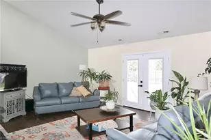 4220 Mae-Len Dr, Winston-Salem, NC 27107 - Photo 9