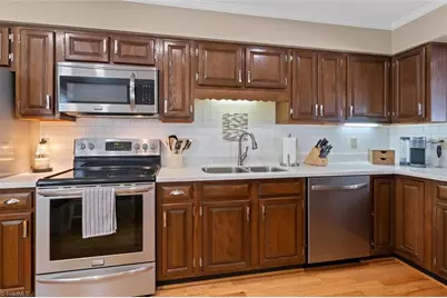 659 Croston Drive, Winston-Salem, NC 27104 - Photo 15