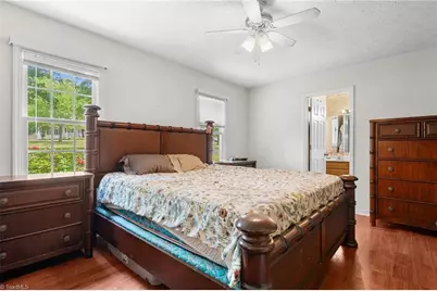 1085 Woodbury Road, King, NC 27021 - Photo 15