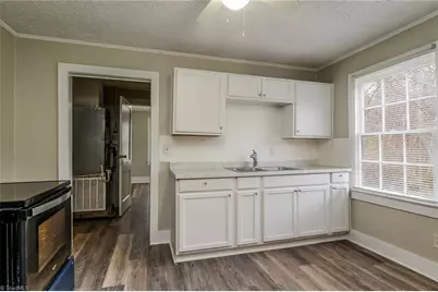 351 S Scientific Street, High Point, NC 27260 - Photo 7