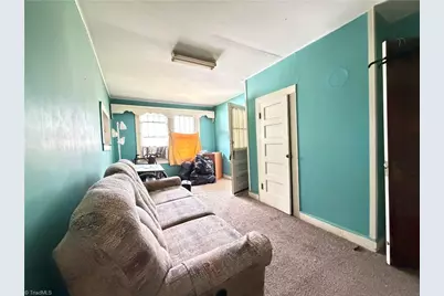 5480 Old Walkertown Road, Winston-Salem, NC 27105 - Photo 17