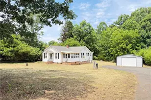 5480 Old Walkertown Rd, Winston-Salem, NC 27105 - Photo 1