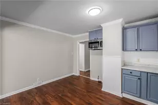 4328 Stokesdale Ave, Winston-Salem, NC 27101 - Photo 9