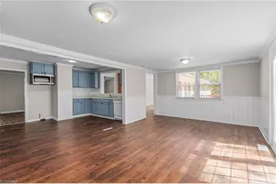 4328 Stokesdale Avenue, Winston-Salem, NC 27101 - Photo 11