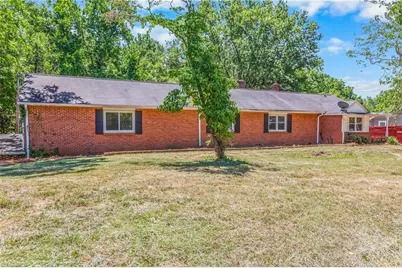 4328 Stokesdale Avenue, Winston-Salem, NC 27101 - Photo 3