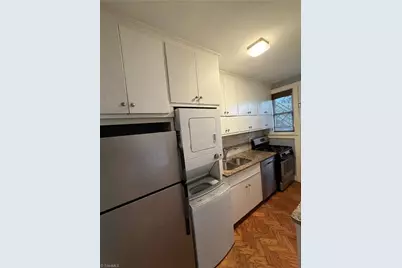 828 N Elm Street #E4, Greensboro, NC 27401 - Photo 19