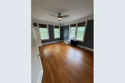828 N Elm Street #E4, Greensboro, NC 27401 - Photo 9