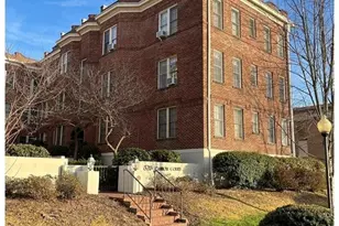 828 N Elm St, Greensboro, NC 27401 - Photo 3