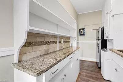 828 N Elm Street #E4, Greensboro, NC 27401 - Photo 11