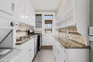 828 N Elm St, Greensboro, NC 27401 - Photo 19
