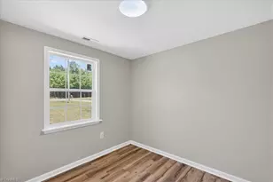 200 Eufola Rd, Statesville, NC 28677 - Photo 13