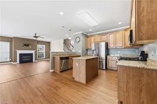 195 Creeks Edge Ct, Clemmons, NC 27012 - Photo 3