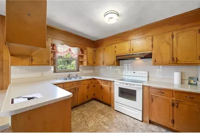 3211 Nc Highway 8 S, Walnut Cove, NC 27052 - Photo 7