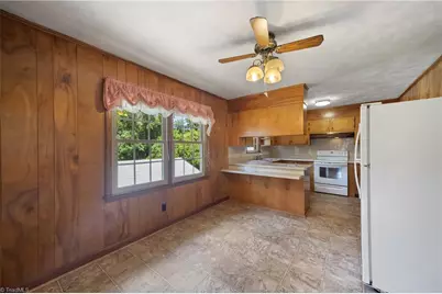 3211 Nc Highway 8 S, Walnut Cove, NC 27052 - Photo 11