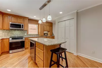 2103 Briarwood Drive, Greensboro, NC 27403 - Photo 29