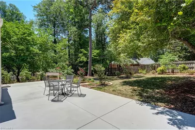 2103 Briarwood Drive, Greensboro, NC 27403 - Photo 23