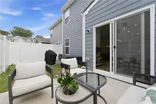 1204 Hbr Xing Wy, Greensboro, NC 27455 - Photo 17
