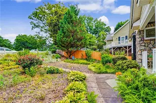 2304 Lyndhurst Ave, Winston-Salem, NC 27103 - Photo 3