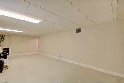 2304 Lyndhurst Avenue, Winston-Salem, NC 27103 - Photo 41