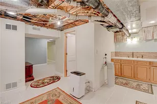 2304 Lyndhurst Ave, Winston-Salem, NC 27103 - Photo 43