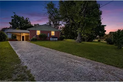 2601 Rosemary Drive, Winston-Salem, NC 27105 - Photo 5
