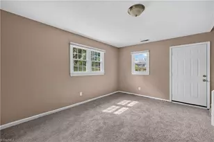 2601 Rosemary Dr, Winston-Salem, NC 27105 - Photo 23