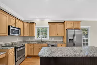 2 Park Village Court #F, Greensboro, NC 27455 - Photo 11