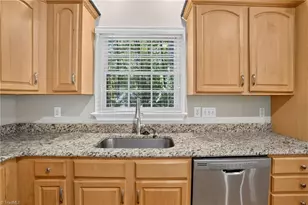 2 Park Village Ct, Greensboro, NC 27455 - Photo 13