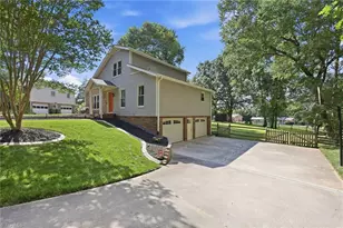 111 Pine Hill Dr, Clemmons, NC 27012 - Photo 39