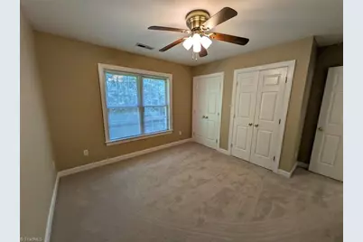 1702 Lakeland Point, High Point, NC 27265 - Photo 23