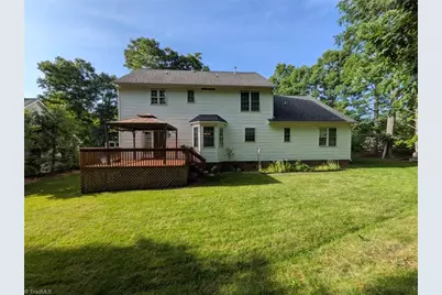 1702 Lakeland Point, High Point, NC 27265 - Photo 47