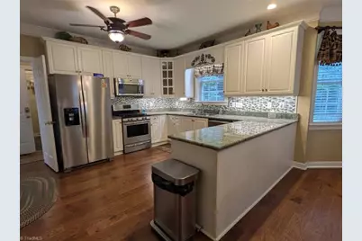 1702 Lakeland Point, High Point, NC 27265 - Photo 11