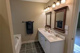 1702 Lakeland Point, High Point, NC 27265 - Photo 35