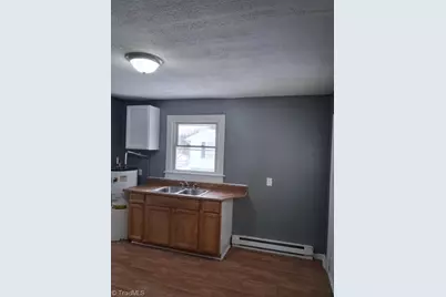 125 Scott Street, Reidsville, NC 27320 - Photo 11