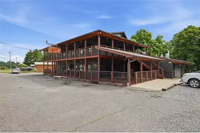 2000 Bridge Street, Elkin, NC 28621 - Photo 3