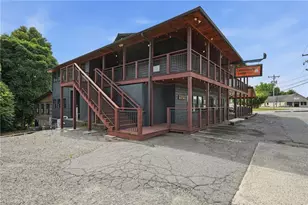 2000 Bridge St, Elkin, NC 28621 - Photo 5