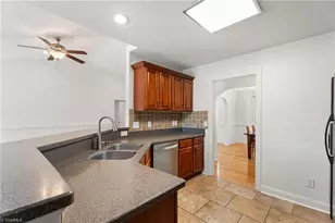 8140 Spring Hollow Ct, Belews Creek, NC 27009 - Photo 15