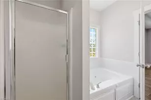 2100 Waterford Pointe Rd, Lexington, NC 27292 - Photo 25