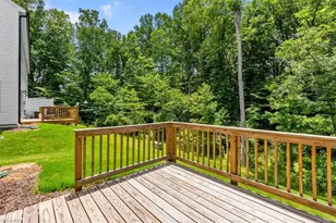 221 Latrobe Ln, Greensboro, NC 27455 - Photo 3