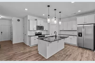 221 Latrobe Lane, Greensboro, NC 27455 - Photo 5