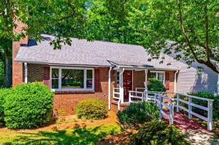 1 Brownstone Ln, Greensboro, NC 27410 - Photo 29