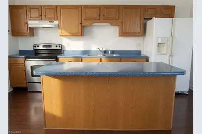 619 McKay Street, Laurinburg, NC 28352 - Photo 9