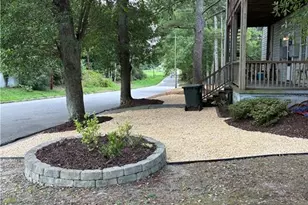 619 McKay St, Laurinburg, NC 28352 - Photo 5