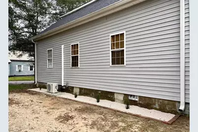619 McKay Street, Laurinburg, NC 28352 - Photo 7