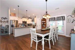285 Washburn Rd, Madison, NC 27025 - Photo 5