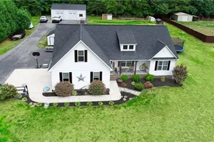 285 Washburn Rd, Madison, NC 27025 - Photo 3