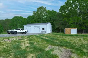285 Washburn Rd, Madison, NC 27025 - Photo 3